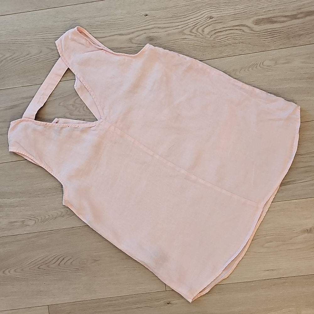 Harve Benard Linen Light Pink Sleeveless V-Neck & Open Back Blouse, Small - Picture 6 of 15